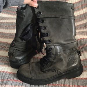 Dr. Martens Triumph 1914 Foldable Plaid Boots